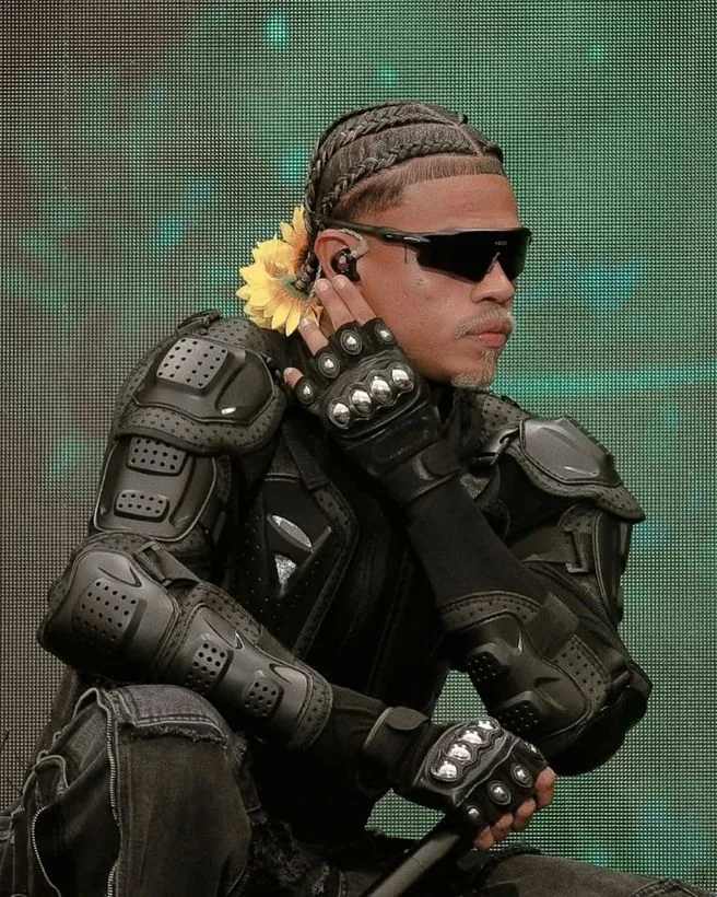 Radar com lente preta